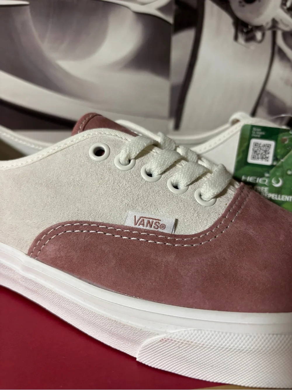 Vans Authentic Pig Suede sz 9.5 Men’s 11.0 Woman
